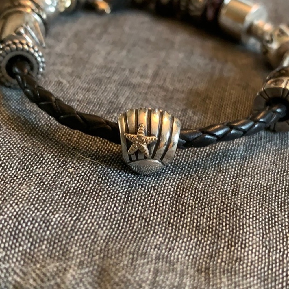 Pandora retired seashell - sterling silver & 14k